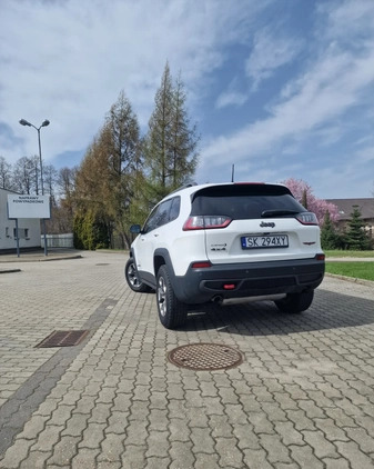 Jeep Cherokee cena 96000 przebieg: 72000, rok produkcji 2019 z Katowice małe 352